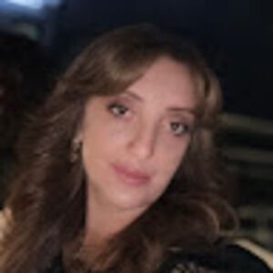 Meet your Posher, Natia